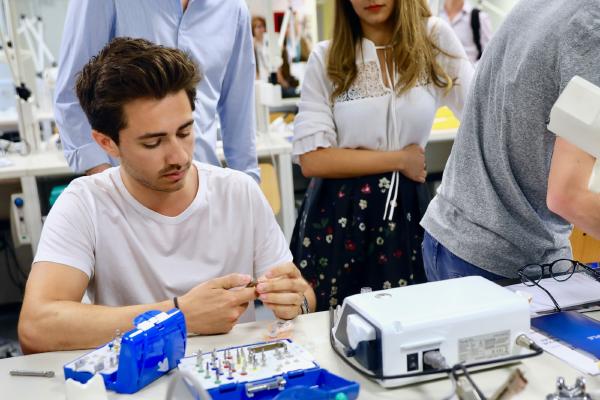 Formation Initiale Faculté Chirurgie Dentaire 